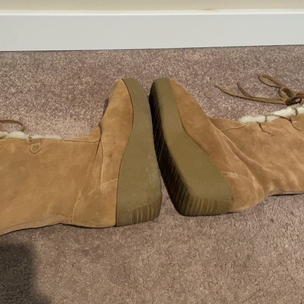Michael Kors Suede Fur Lined Boots | Size 11 - Picture 4 of 4
